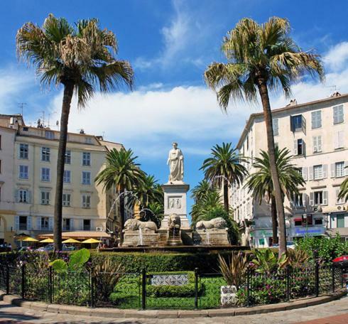 Appartement De Charme Centre Ville Historique Ajaccio Аяччо Екстер'єр фото